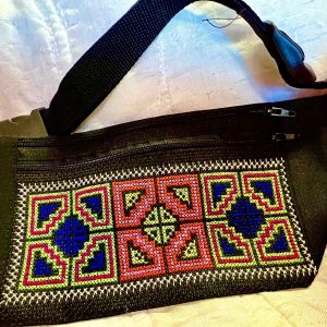 cross-stitch-belt-purse-6