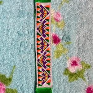 green-reverse-applique-bookmark-2