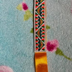 yellow-reverse-applique-bookmark