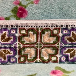 cross-stitch-pencil-holder-15